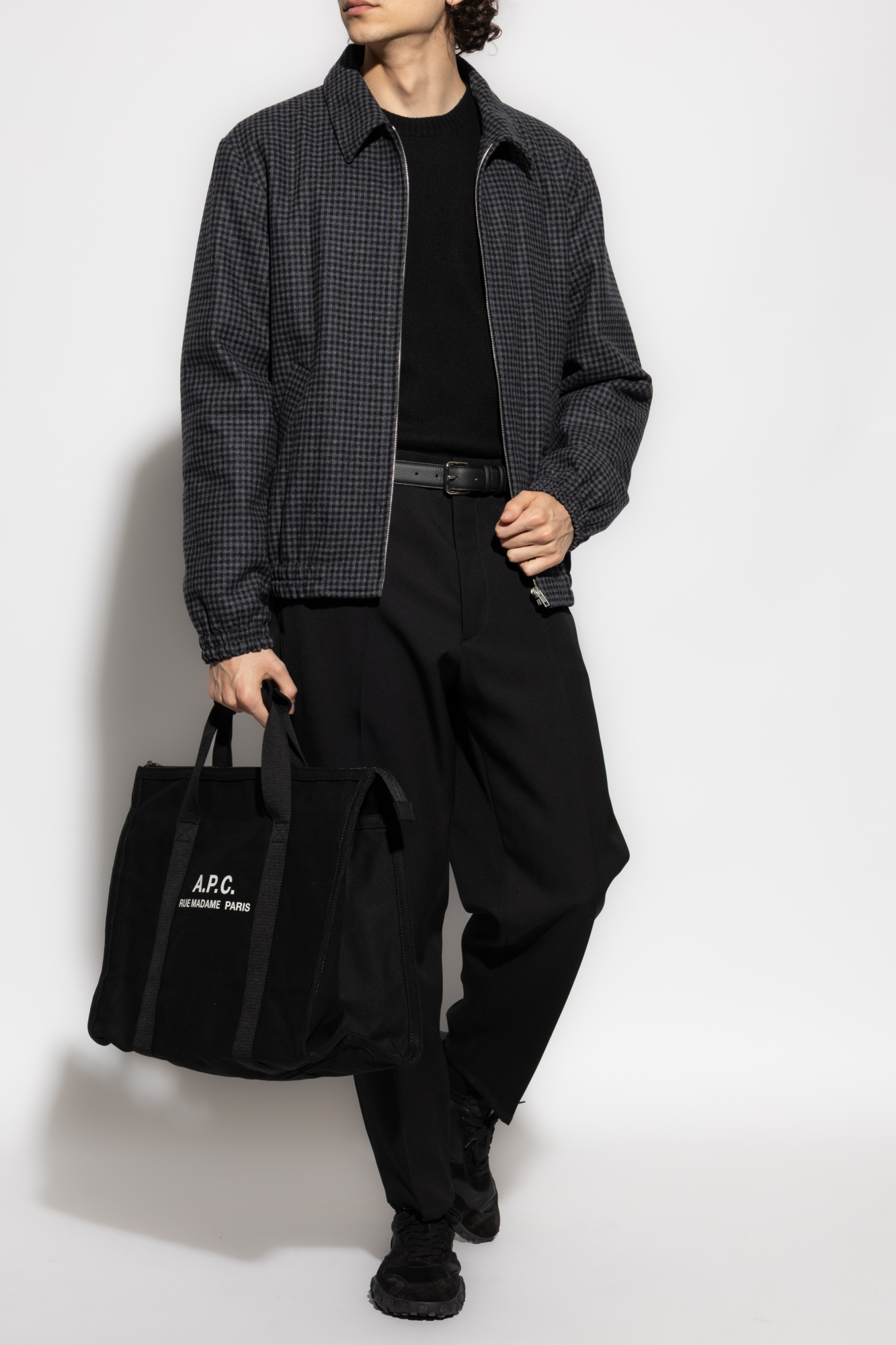A.P.C. ウールプルオーバー wool pullover jacket Black Wool sweater with logo A.P.C. - Vitkac Canada